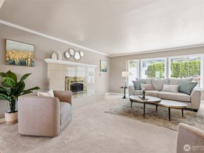 28529 10th Avenue S, Federal Way WA 98003