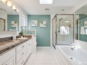 28529 10th Avenue S, Federal Way WA 98003