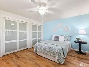 28529 10th Avenue S, Federal Way WA 98003