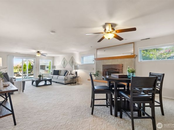28529 10th Avenue S, Federal Way WA 98003