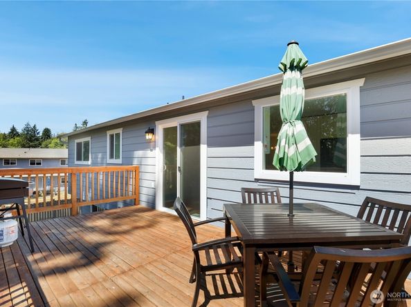 14609 SE 195th Place, Renton WA 98058