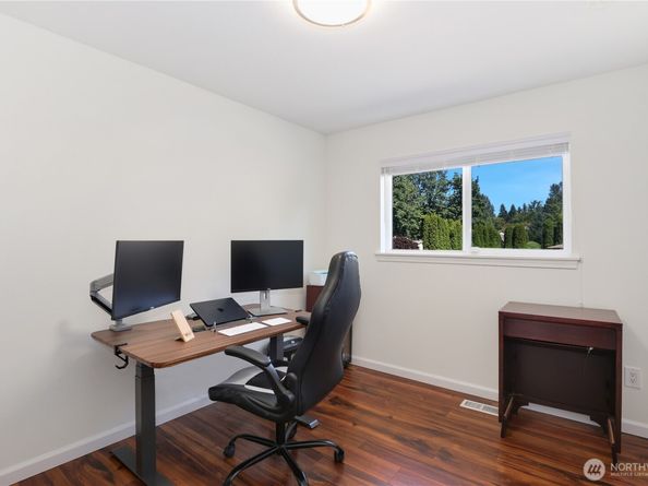 14609 SE 195th Place, Renton WA 98058