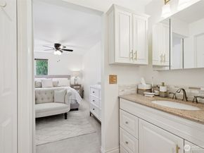 4181 W Lake Sammamish Parkway SE B301, Bellevue WA 98008