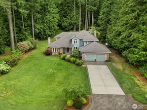 20103 183rd Place NE, Woodinville WA 98077