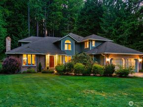 20103 183rd Place NE, Woodinville WA 98077