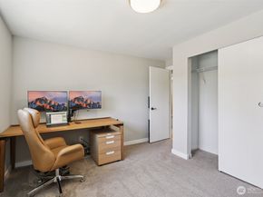 10439 SE 194th Place, Renton WA 98055