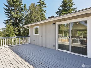 10439 SE 194th Place, Renton WA 98055