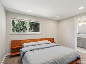 10439 SE 194th Place, Renton WA 98055