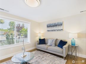 23004 52nd Avenue W, Mountlake Terrace WA 98043