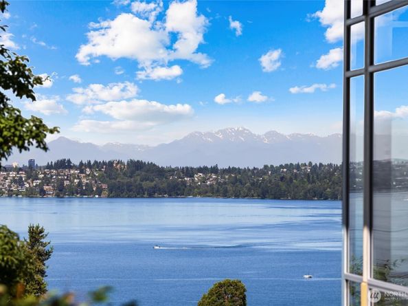 5511 104th Avenue NE, Kirkland WA 98033