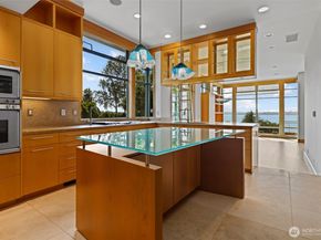 5511 104th Avenue NE, Kirkland WA 98033