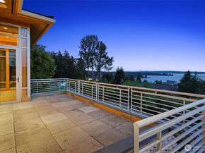5511 104th Avenue NE, Kirkland WA 98033
