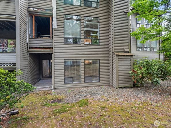 130 SW 116th Street F12, Seattle WA 98146