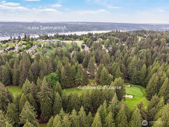 21016 NE 33rd Pl, Sammamish WA 98074