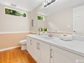 21016 NE 33rd Pl, Sammamish WA 98074
