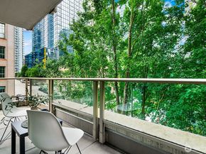 910 Lenora Street S403, Seattle WA 98121