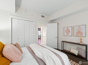 910 Lenora Street S403, Seattle WA 98121