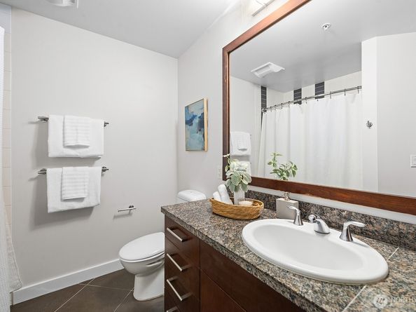 910 Lenora Street S403, Seattle WA 98121