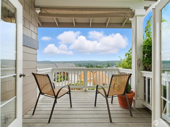 19795 4th Avenue NE, Poulsbo WA 98370