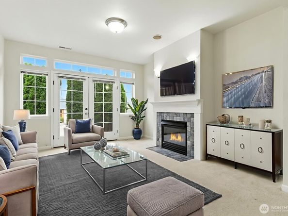 19795 4th Avenue NE, Poulsbo WA 98370