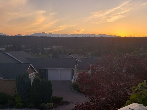 19795 4th Avenue NE, Poulsbo WA 98370