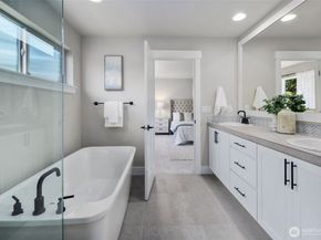 19365 139th Place SE, Renton WA 98058