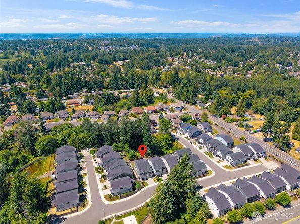 19365 139th Place SE, Renton WA 98058