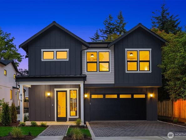 819 18th Avenue W, Kirkland WA 98033