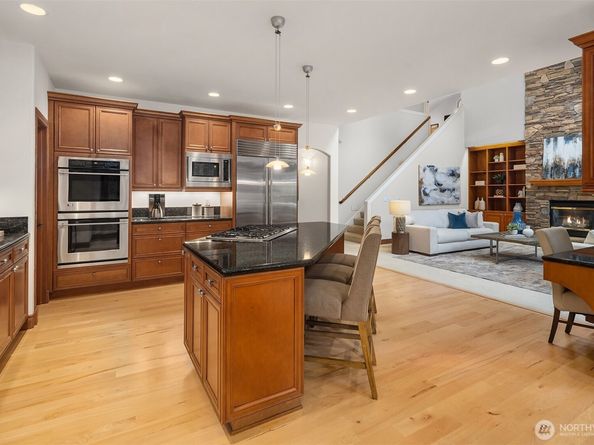 14869 NE 195th Street, Woodinville WA 98072