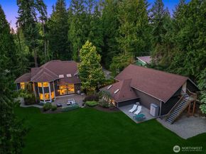 14869 NE 195th Street, Woodinville WA 98072