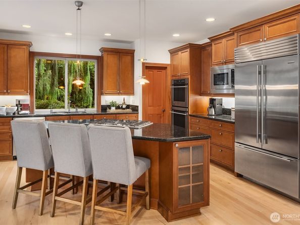 14869 NE 195th Street, Woodinville WA 98072