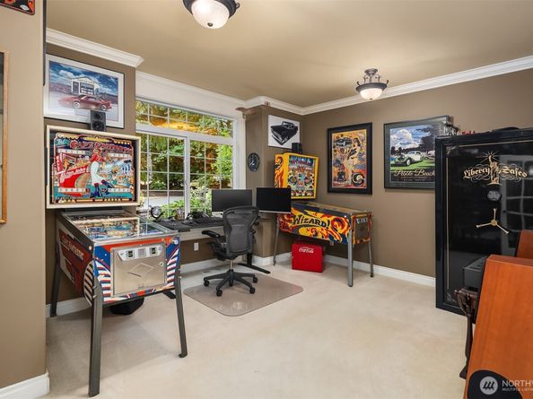 14869 NE 195th Street, Woodinville WA 98072