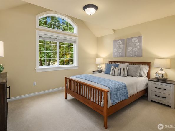 14869 NE 195th Street, Woodinville WA 98072