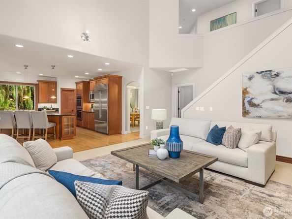 14869 NE 195th Street, Woodinville WA 98072