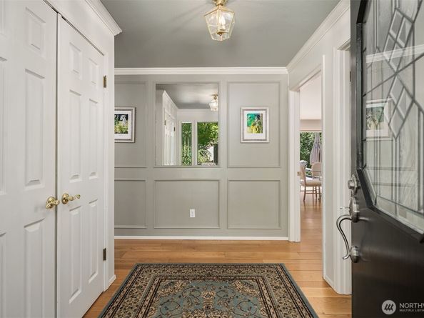 3126 211th Avenue NE, Sammamish WA 98074