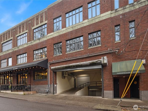 2809 1/2 Mount Rainier Drive S 3, Seattle WA 98144
