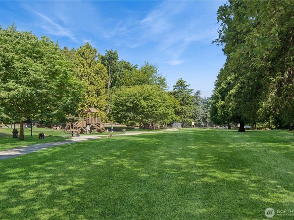 2809 1/2 Mount Rainier Drive S 3, Seattle WA 98144