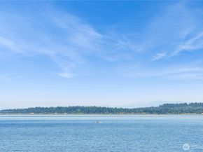 2809 1/2 Mount Rainier Drive S 3, Seattle WA 98144