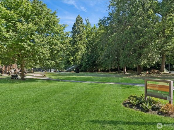 2809 1/2 Mount Rainier Drive S 3, Seattle WA 98144