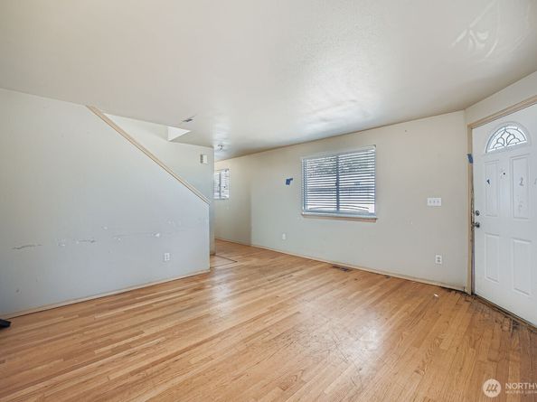 8811 2nd Avenue S, Seattle WA 98108