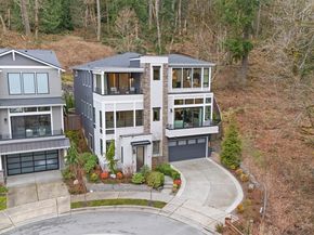 599 Viewcrest Drive NW, Issaquah WA 98027