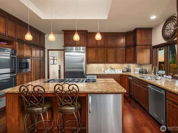 24224 116th Avenue W, Woodway WA 98020
