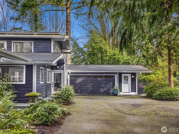 11925 Manzanita Lane NE, Bainbridge Island WA 98110