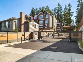 19722 Filbert Drive B5, Bothell WA 98012