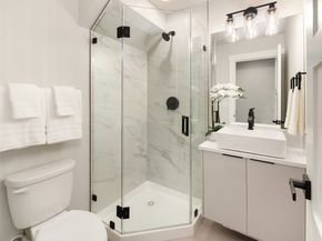 19722 Filbert Drive B5, Bothell WA 98012