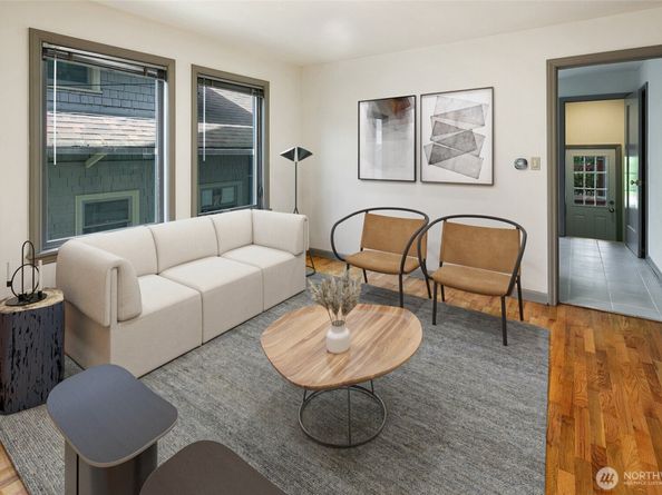 2418 Federal Avenue E, Seattle WA 98102