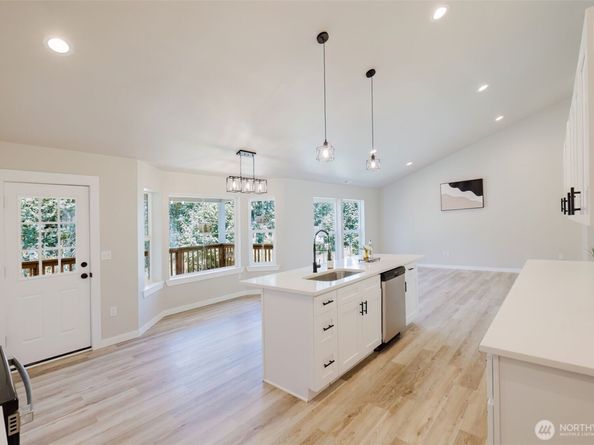 7579 E Idaho Street, Port Orchard WA 98366
