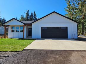 7579 E Idaho Street, Port Orchard WA 98366