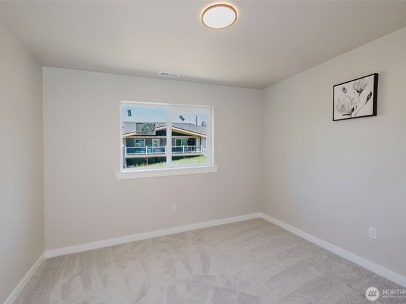 7579 E Idaho Street, Port Orchard WA 98366
