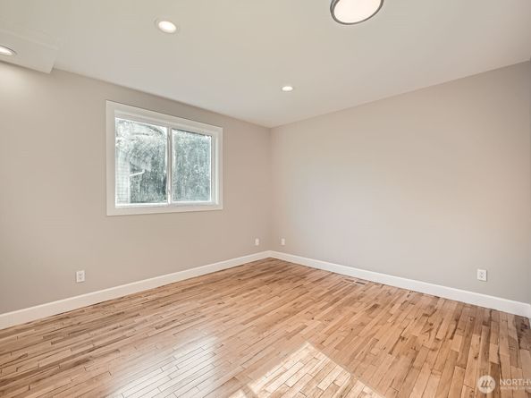 14330 SE 183rd Street, Renton WA 98058